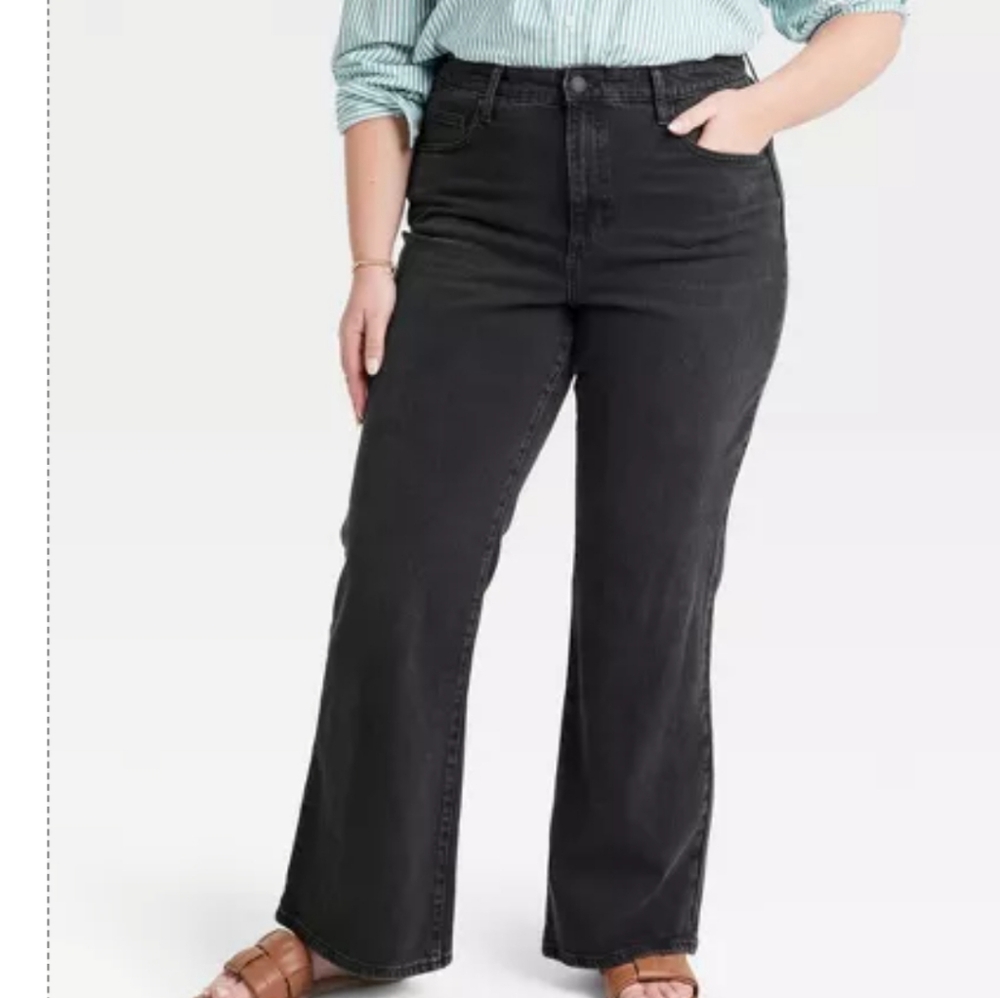 Universal Thread Women' Plus Size High Rise Flare Black Denim Jeans NEW with tag